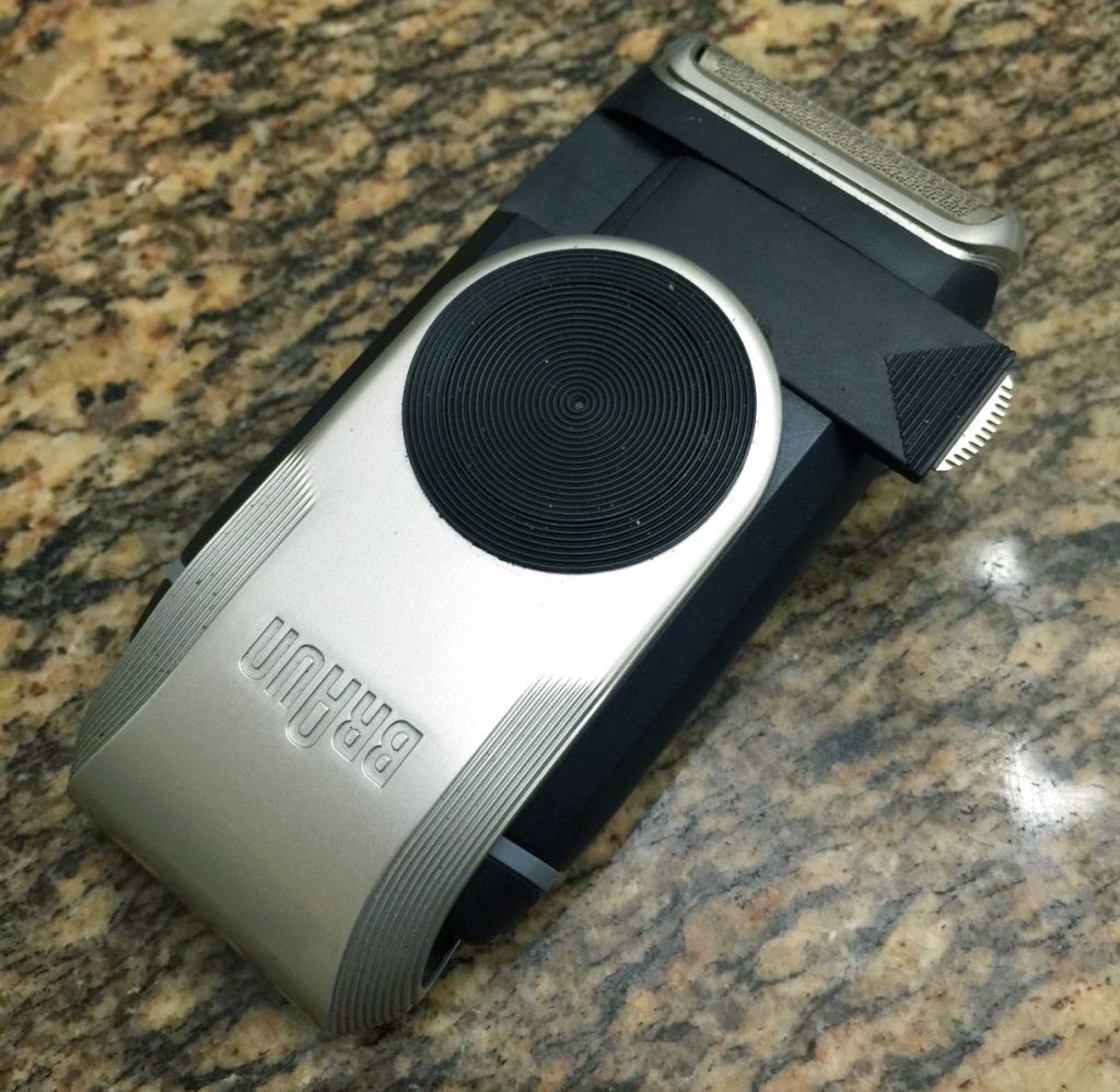 Braun M90 Mobile Electric Shaver for Men 