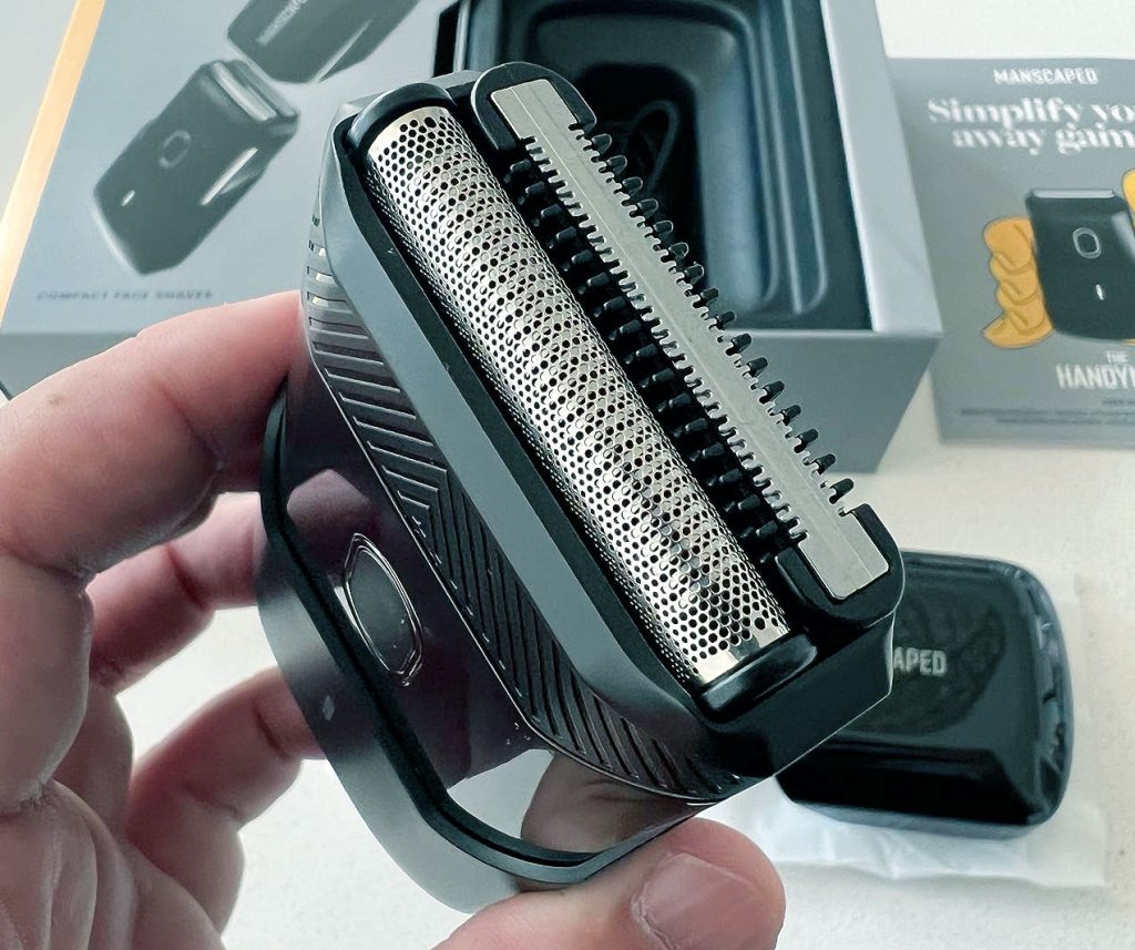 MANSCAPED® The Handyman™ Compact Face Shaver