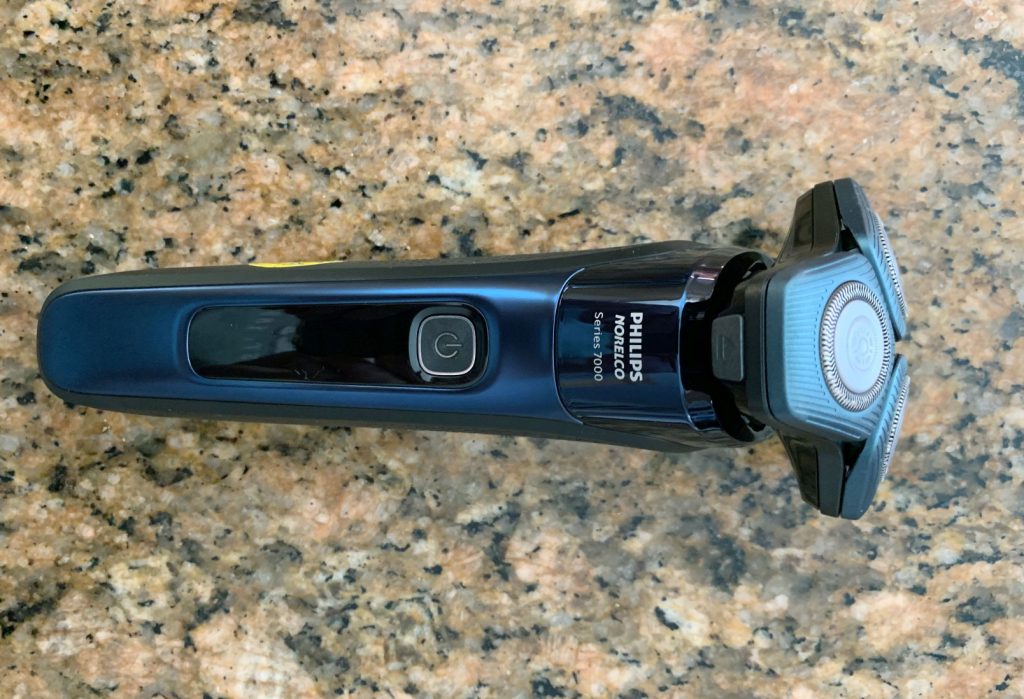 Philips Norelco 7800 Wet & Dry Electric Shaver