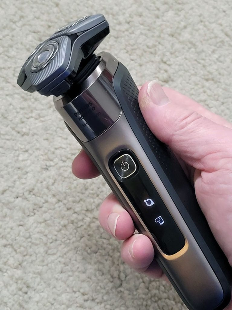 Philips Norelco Shaver 9400