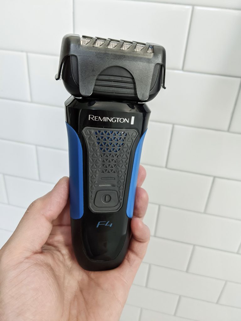 Remington Comfort Series Foil Shaver for Men PF7400E