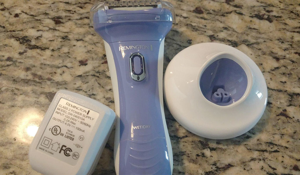 Remington WDF5030A Smooth & Silky Electric Shaver for Women