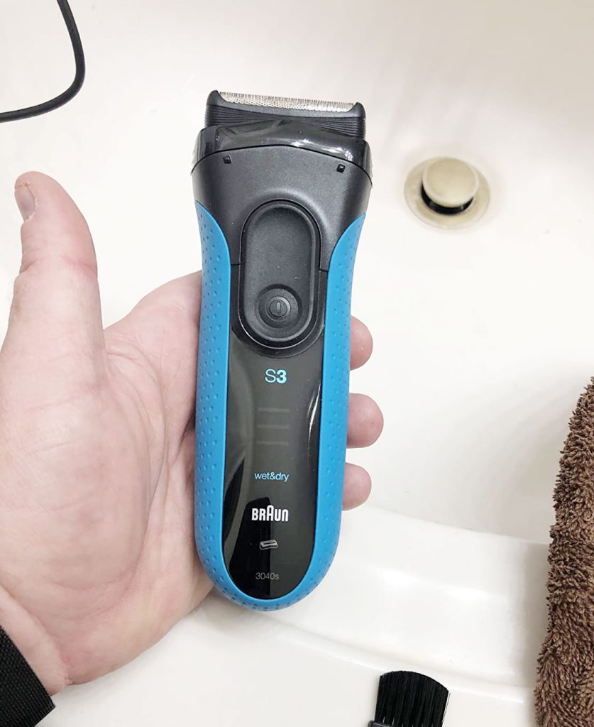 The Braun Electric Series 3 Razor