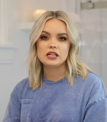 Soft Blonde Waves