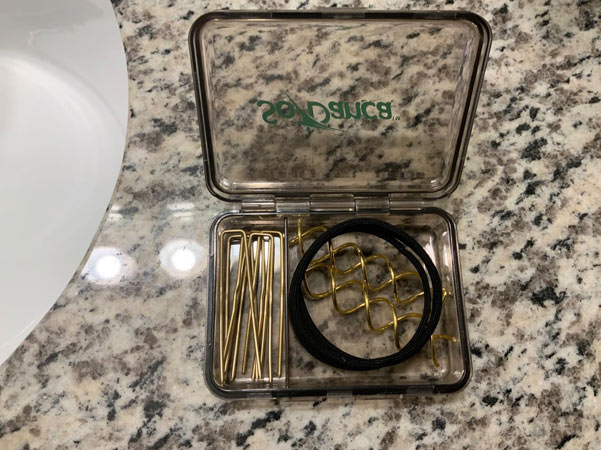 Ballet Bun Kit, Travel Size with Hair Ties, Pins, and Swirly Pins