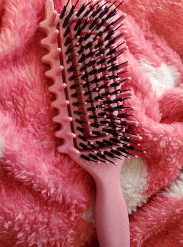 Candybrush Curl Defining Brush for Detangling Curls