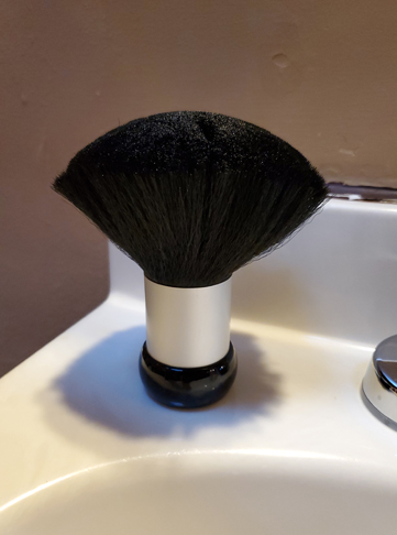 Diane Neck Duster Brush for Hair Cutting
