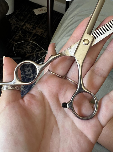 Hair Thinning Shears with Fine Adjustable Tension Screw