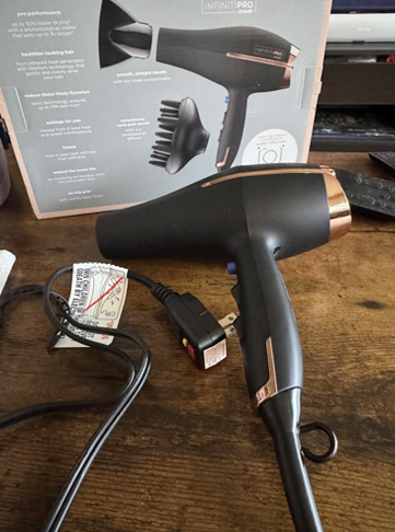 INFINITIPRO BY CONAIR Hair Dryer with Diffuser