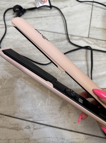 LANGE HAIR Le Ceramique Flat Iron Hair Straightener