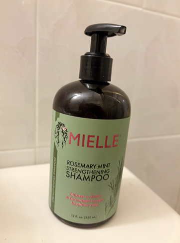 Mielle Organics Rosemary Mint Strengthening Shampoo