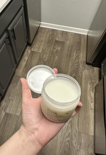 NATURELAB. TOKYO Perfect Clean 2-in-1 Scalp Scrub & Clarifying Shampoo