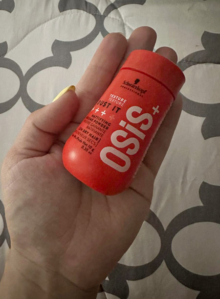 OSiS+ Dust It Mattifying Volume Powder for Hair Styling