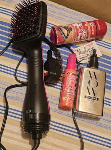 REVLON One-Step Hair Dryer and Styler