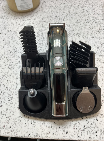 Ufree Beard Trimmer for Men, Waterproof Electric Razor Grooming Kit