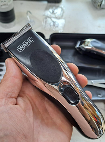 Wahl Clipper Cordless Chrome Pro Hair Clippers for Men