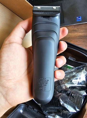 Wahl Clipper Rechargeable Haircutting & Trimming Kit