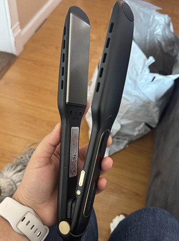 Wavytalk Hair Straightener, 1.7 Inch Wide Vent Titanium Flat Iron