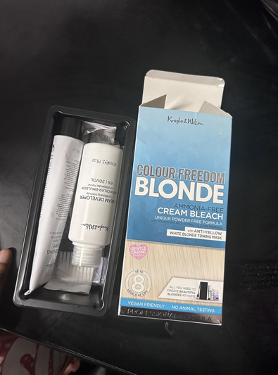 Knight & Wilson Color-Freedom Cream Hair Bleach Kit