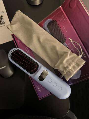 YFG Cordless Hair Straightener Brush