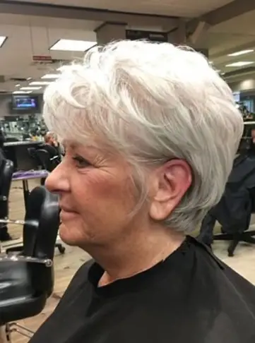 70+ Short Feathered White Hairstyle