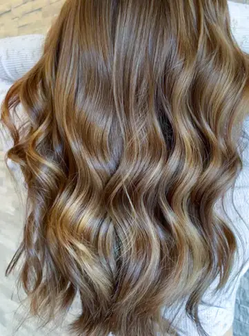 Chestnut Balayage on Medium-Length Hair