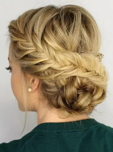 Curled Bun with a Fishtail Braid