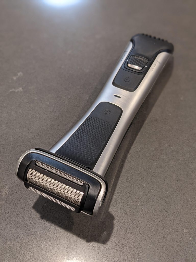 Dual-Function Grooming Heads: Integrated Trimmer and Foil Shaver
