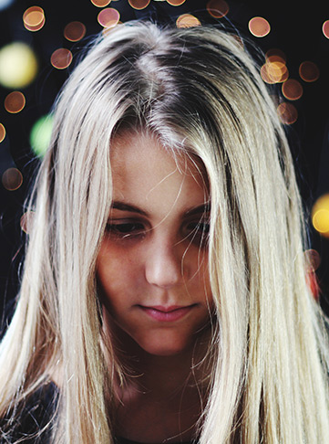 Elegant Blonde Waves Enhanced With Low Lights