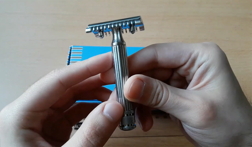 Fatip Grande Razor