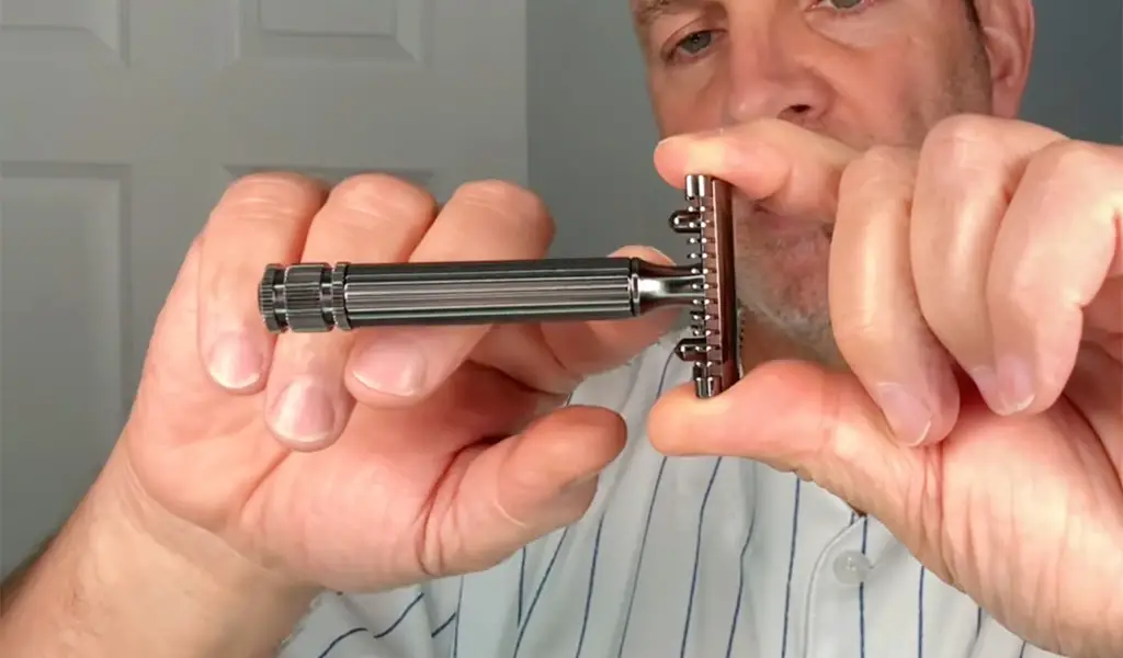 Fatip Piccolo (Open Comb) Razor Review