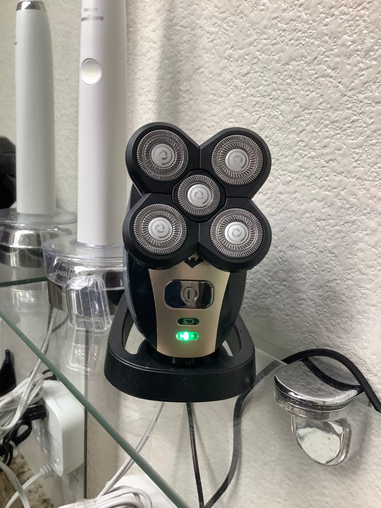 Freebird FlexSeries Electric Head & Body Hair Shaver Review