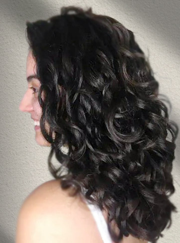 Long U-Shaped Cut for Curly Hair