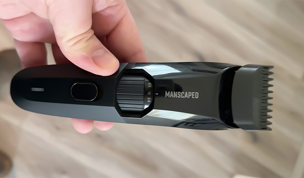 MANSCAPED The Beard Hedger Premium Men's Beard Trimmer
