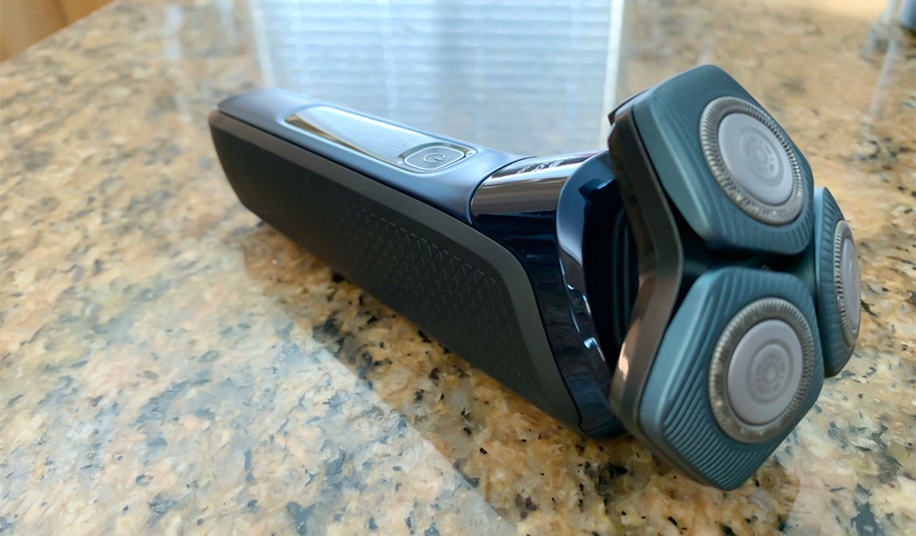Philips Norelco 7700 Electric Shaver S778285 Review