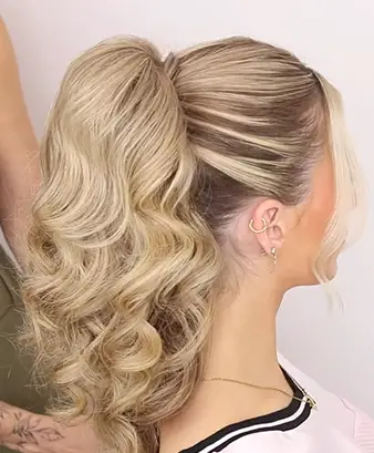 Retro Wavy Ponytail Style