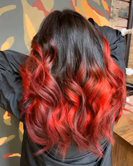 Red-Tipped Dip-Dye Scene Hair