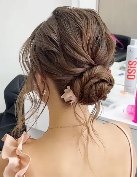 Relaxed Updo With Loose Waves