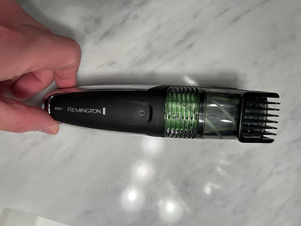 Remington Vacuum Beard Trimmer