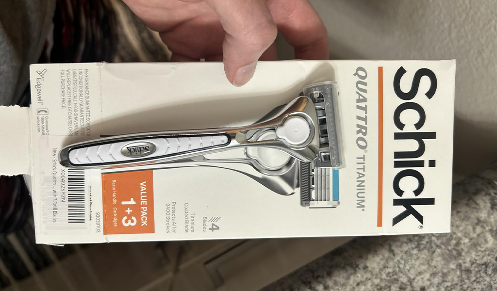 Schick Quattro Titanium Razor
