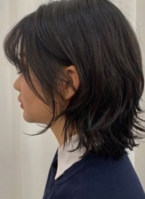 Short Korean Wolf Cut