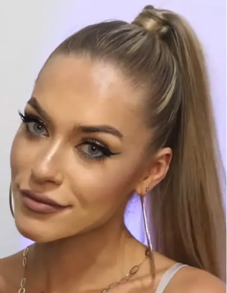 Smooth High Ponytail