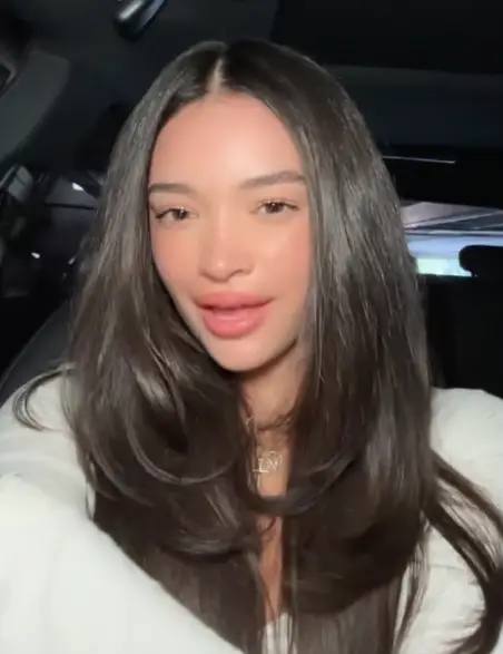 Straight and Sleek with Gentle Layers