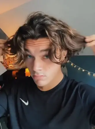 Surfer Flow Hairstyle