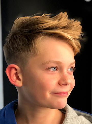 Wavy Bronde Mullet Haircut
