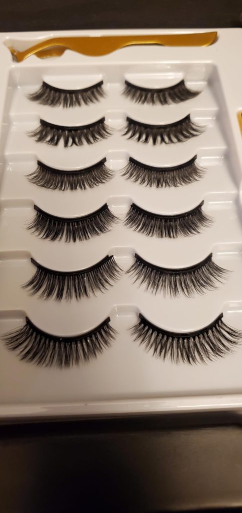 Magnetic Eyelashes with Magnetic Eyeliner Kit