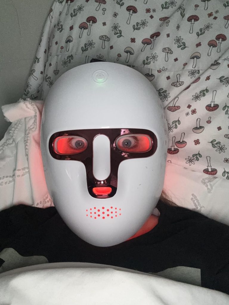 FOLOKE Red Light Therapy Mask for Face & Neck
