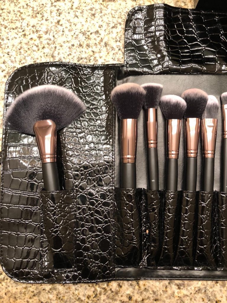 Real Perfection 24pcs Makeup Brush Set