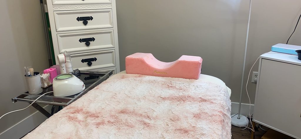 Puransen Eyelash Extension Pillow for Makeup Artists