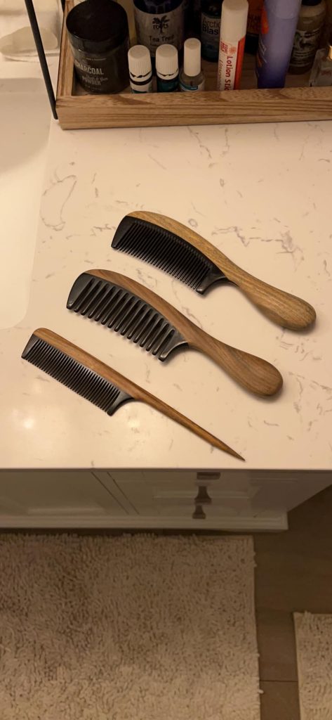 Onedor Handmade Buffalo Horn and Sandalwood Hair Combs
